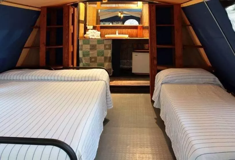 ホテル Amfibietreks