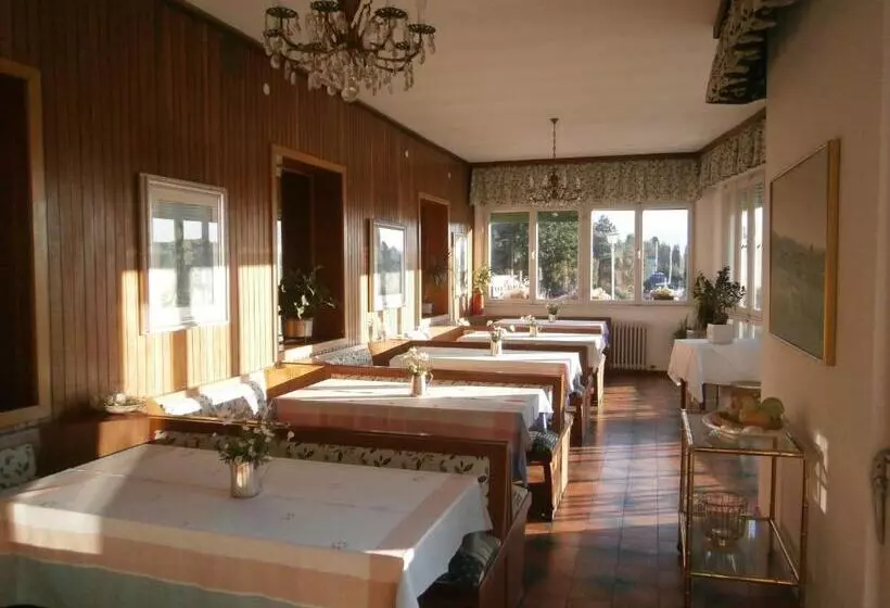 Hotelli Due Pini