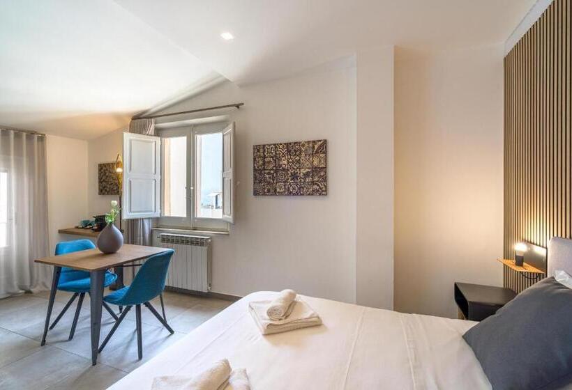 פנסיון Al Duomo Rooms & Flats