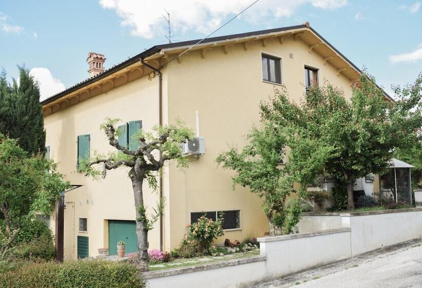 Bed and Breakfast Tre Civette Sul Comò