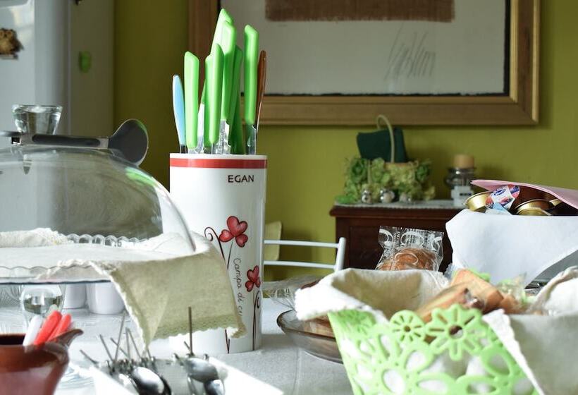 Bed and Breakfast Tre Civette Sul Comò