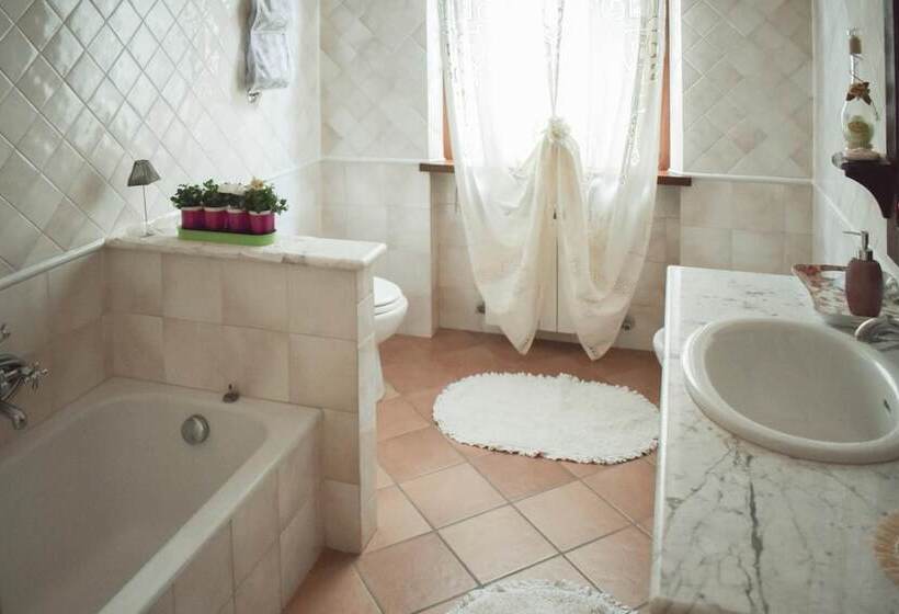 Bed and Breakfast Tre Civette Sul Comò