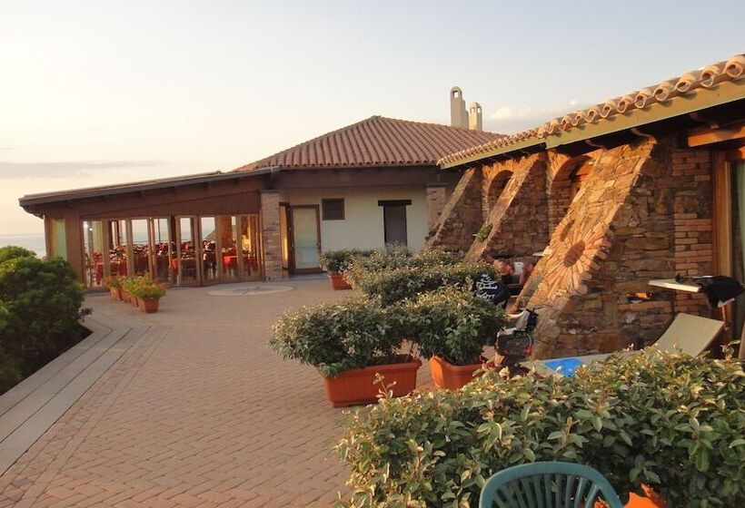 فندق Corsaro Nero