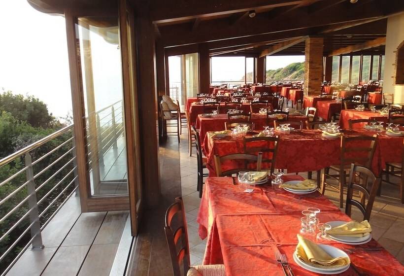 فندق Corsaro Nero