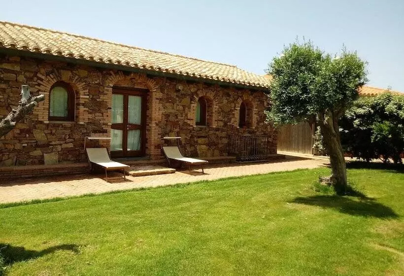 Hotelli Corsaro Nero