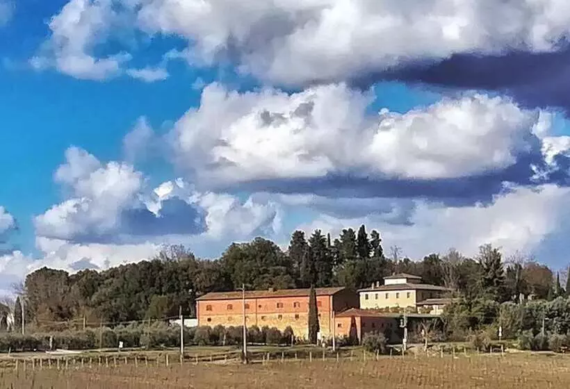 田舎風ホテル Agriturismo Fattoria Santa Vittoria