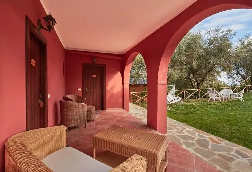 Maaseutuhotelli Casalrosso