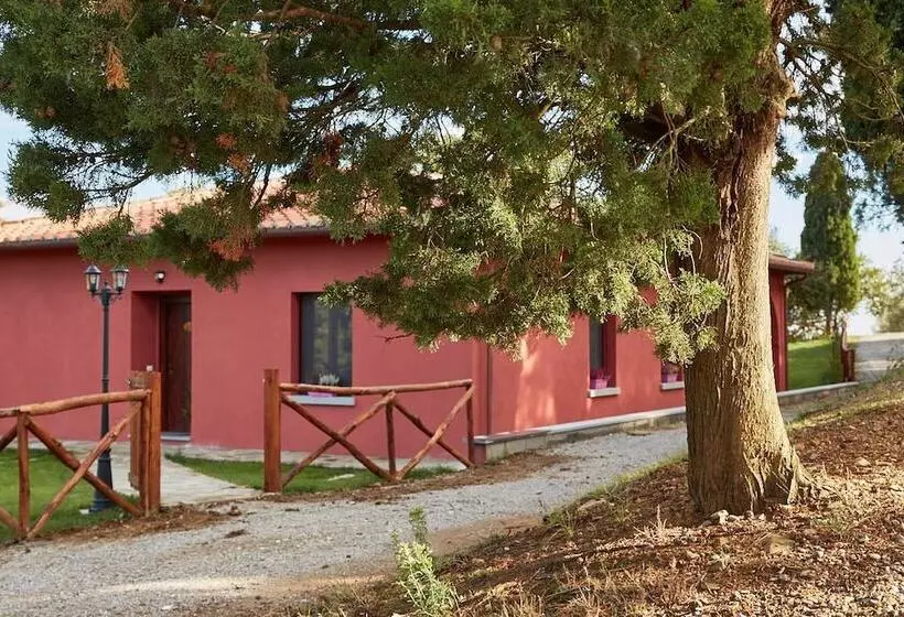 Maaseutuhotelli Casalrosso