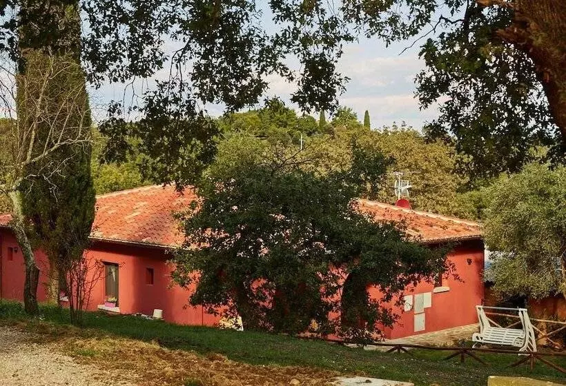 Maaseutuhotelli Casalrosso