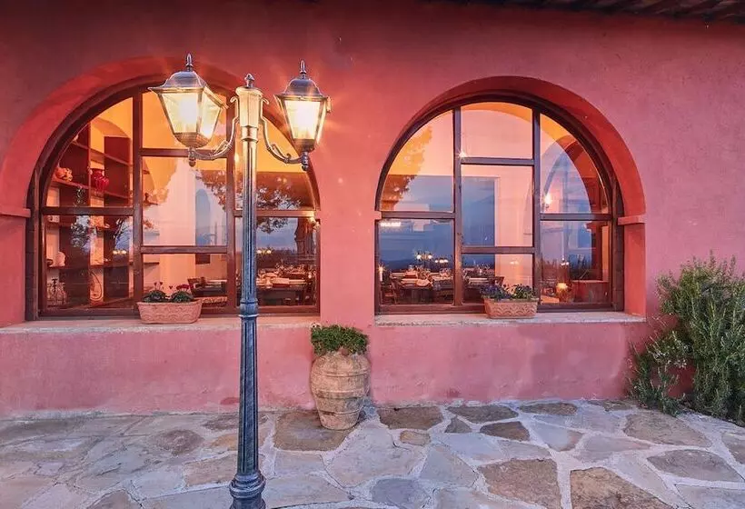 Maaseutuhotelli Casalrosso