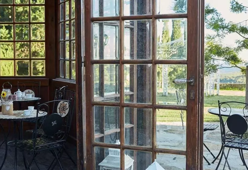 Maaseutuhotelli Casalrosso