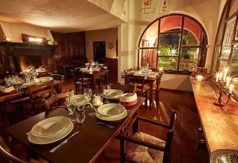 Maaseutuhotelli Casalrosso