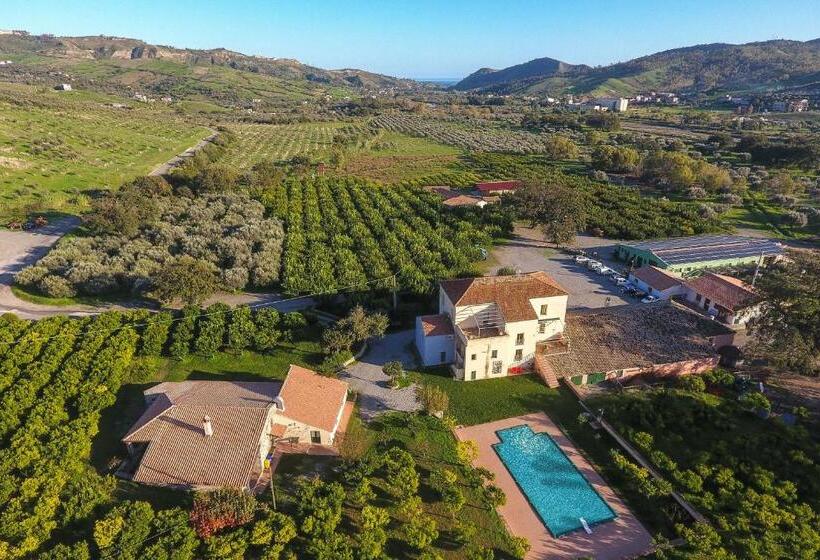 Barone Gr Macrì Agriturismo Modi