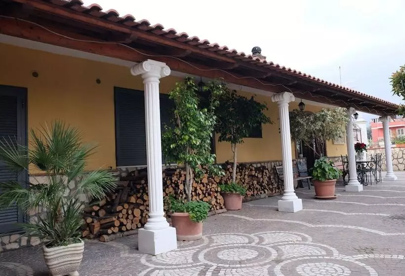 ベッドアンドブレックファースト Buonocore Rooms