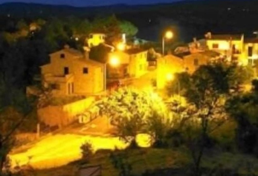 تختخواب و صبحانه La Biocca