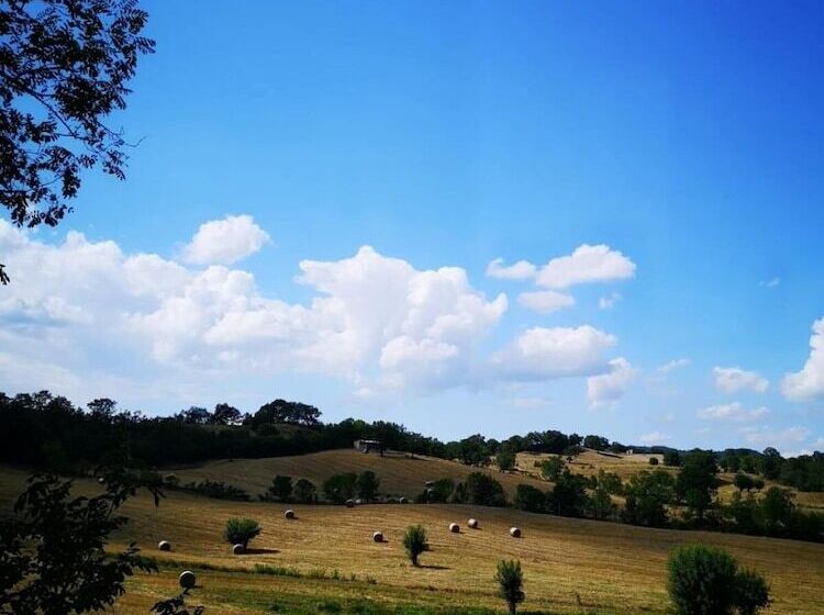 تختخواب و صبحانه La Biocca