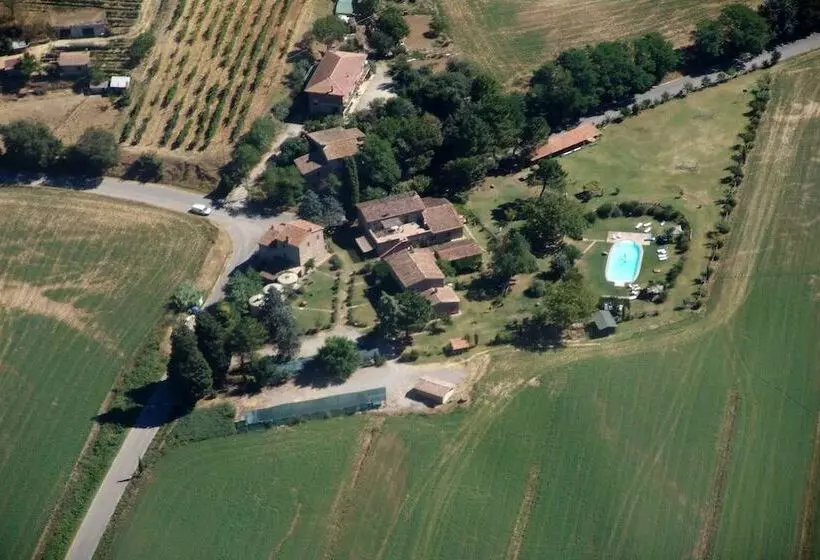 田舎風ホテル Agriturismo Borgo Santa Maria