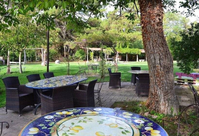 乡村酒店 Agriturismo Borgo Santa Maria