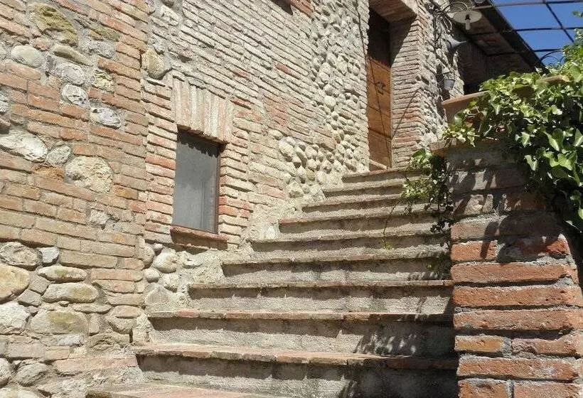 田舎風ホテル Agriturismo Borgo Santa Maria