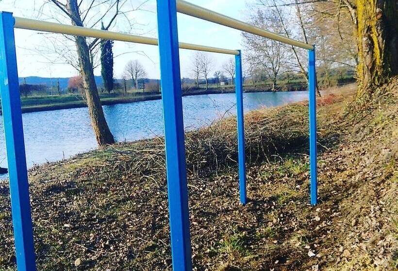 فندق ريفى Agriturismo Borgo Santa Maria