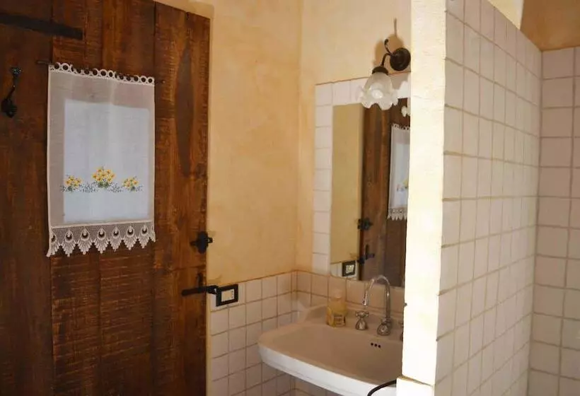 田舎風ホテル Agriturismo Borgo Santa Maria