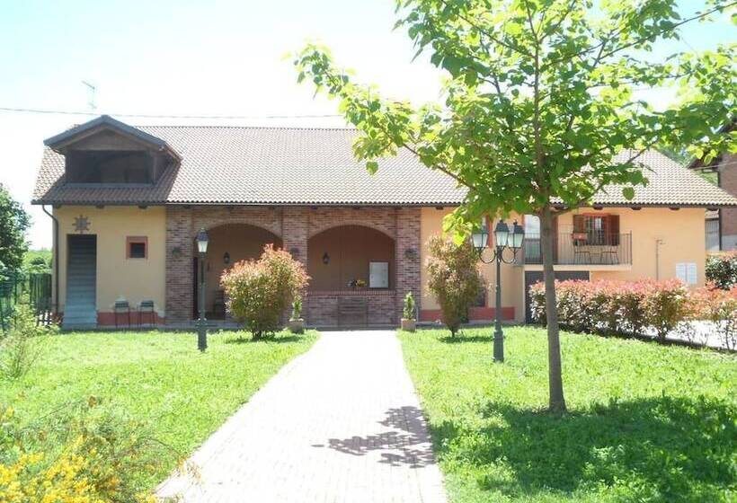 בית מלון כפרי Agriturismo Isorella