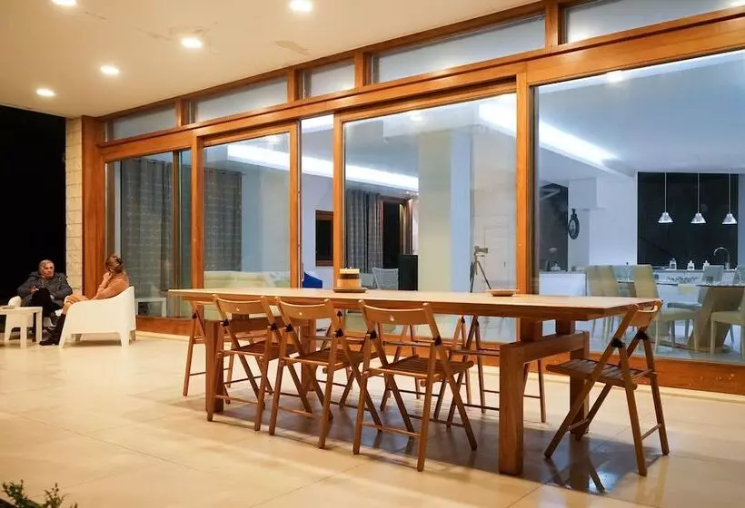 Majatalo Lalena S Garden