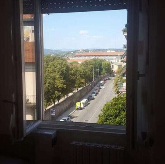 پانسیون Vroom510