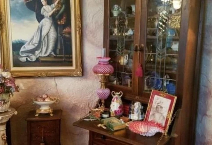 Hart Estate Bed And Breakfast