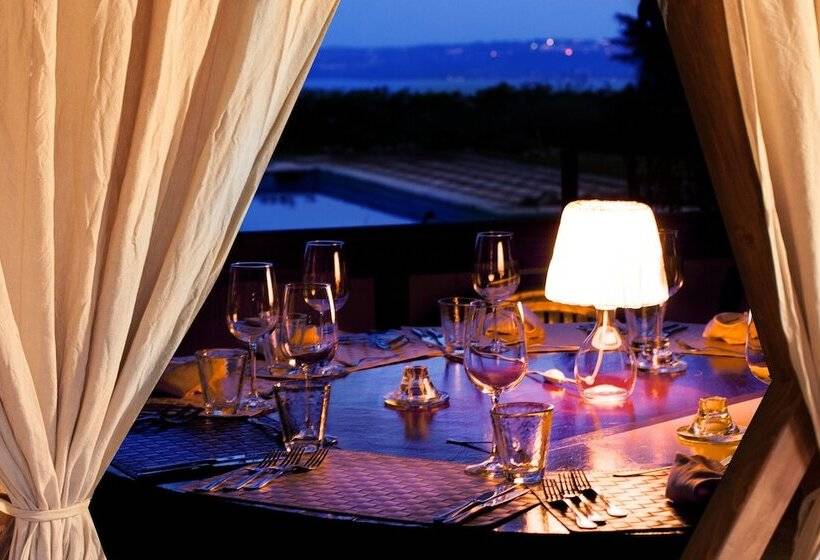 Хостел Almanuda Naturist Village