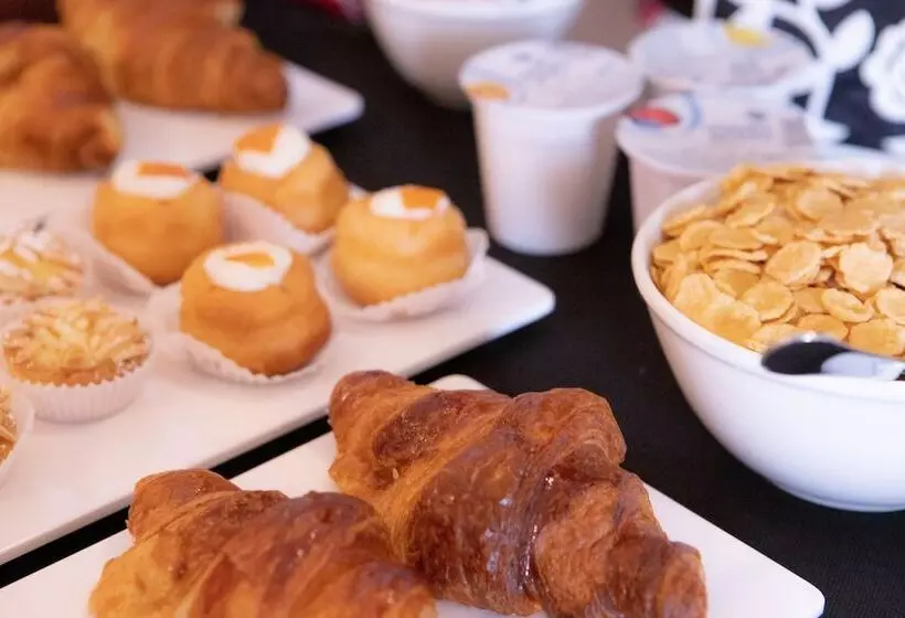 پانسیون B&b Dimore Le Leopoldine