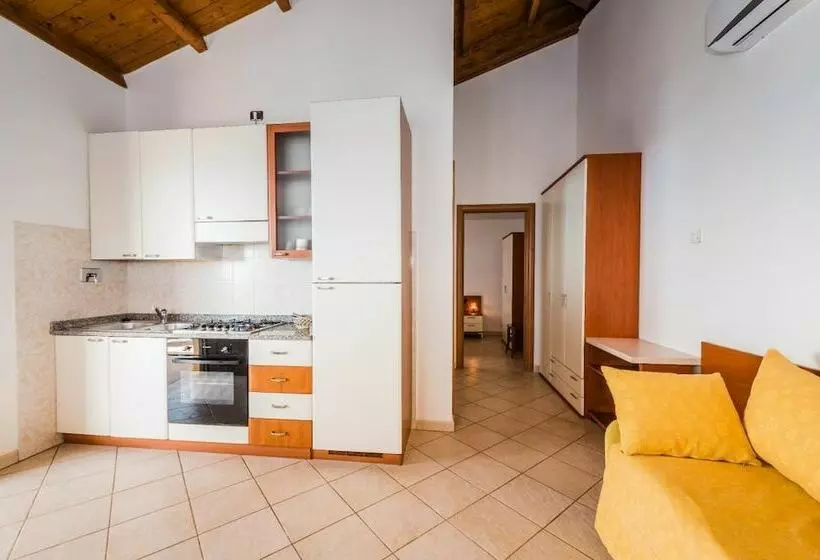 اقامتگاه Villaggio Punta Alice Srl