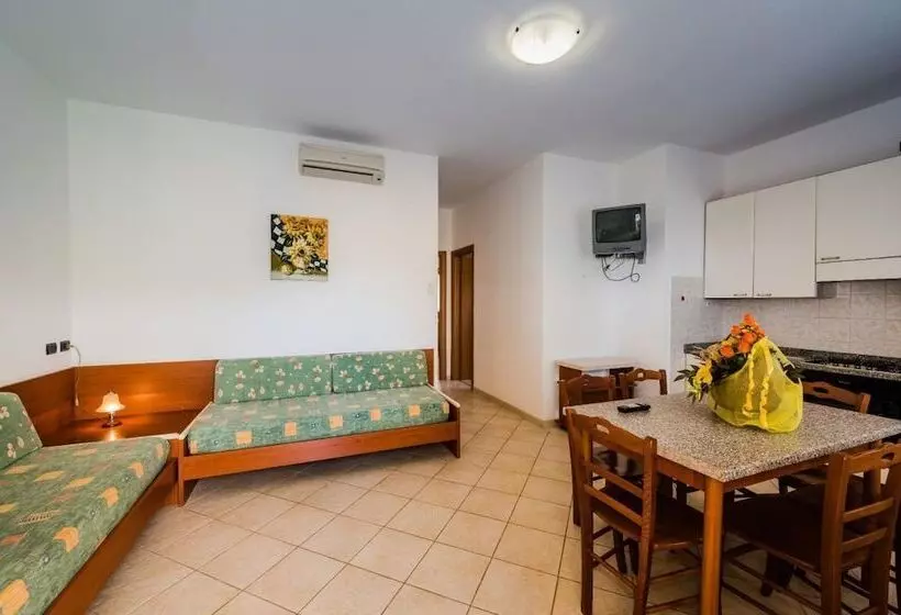 اقامتگاه Villaggio Punta Alice Srl