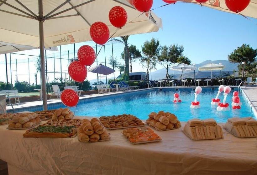 منتجع Turas Club Case Vacanze