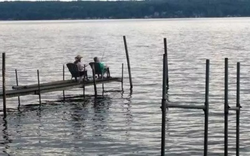 ベッドアンドブレックファースト Maple Springs Lake Side Inn