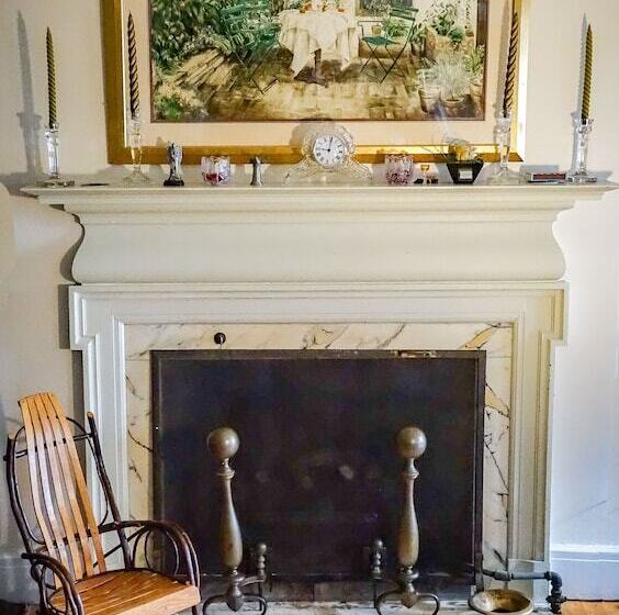 Bed and Breakfast Maple Springs Lake Side Inn