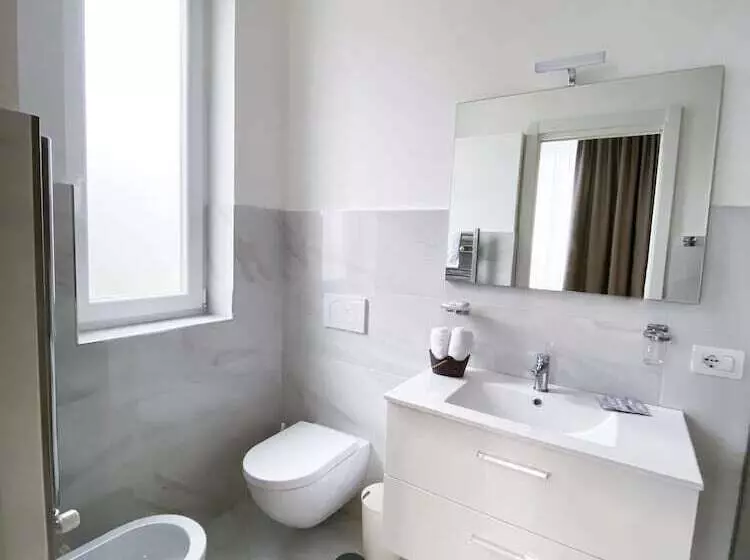 پانسیون Villa Gabriella Rooms & Breakfast