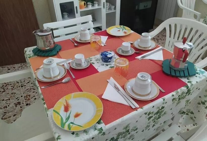 Aamiaismajoitus (B&B) Camere Riviera Di Ulisse