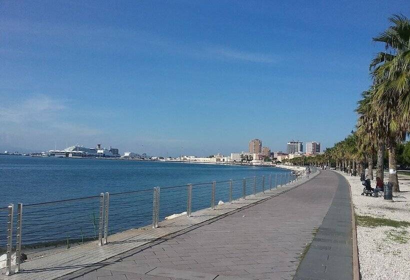 Отель Aer Bj Vittoria