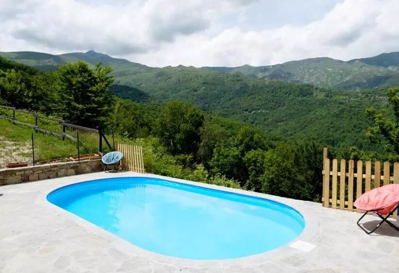 Hotelli Albergo Ristorante Payarin