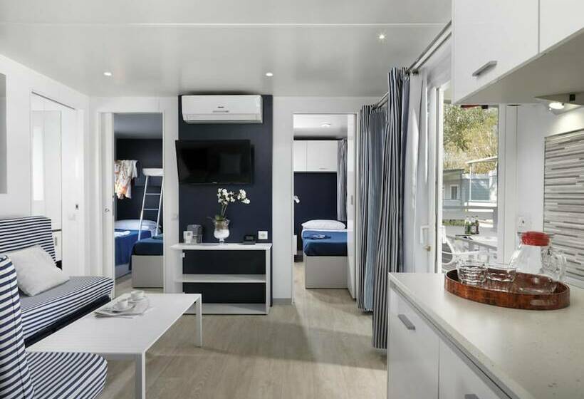 فندق Isamar Holiday Village