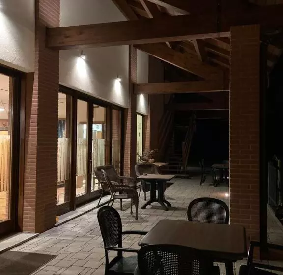 田舎風ホテル Agriturismo Altana Del Motto Rosso