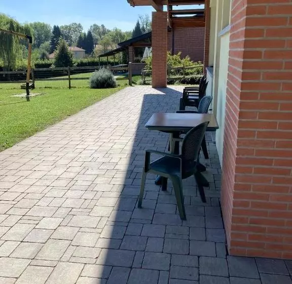 田舎風ホテル Agriturismo Altana Del Motto Rosso