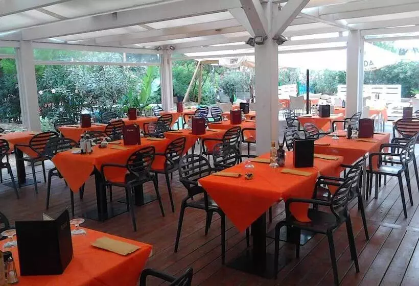 ホテル Camping Flumendosa