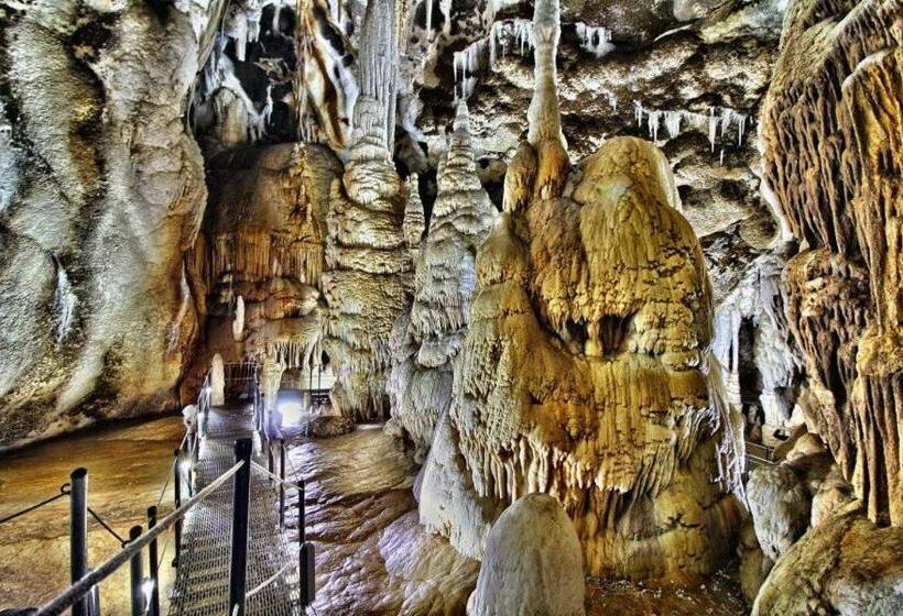 هتل Ristorante Il Sillabario