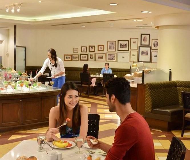 هتل Equatorial Melaka