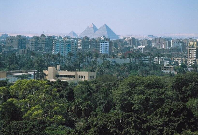 호텔 Four Seasons Cairo At The First Residence