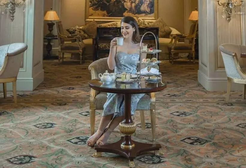 هتل Four Seasons Cairo At The First Residence