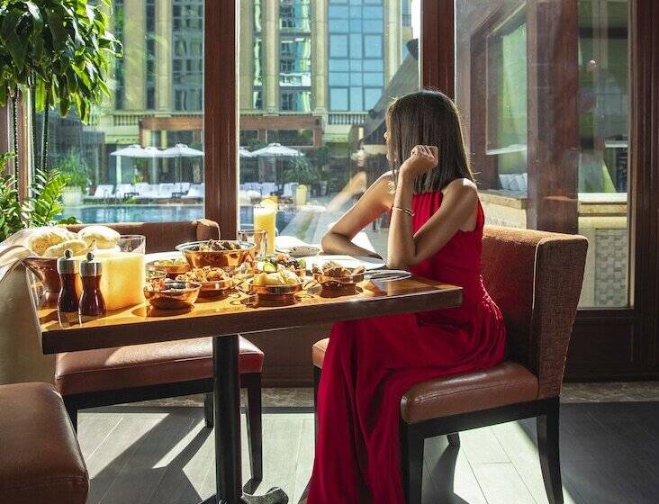 호텔 Four Seasons Cairo At The First Residence