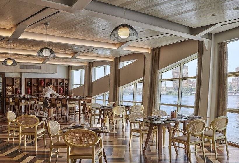 호텔 Four Seasons Cairo At The First Residence